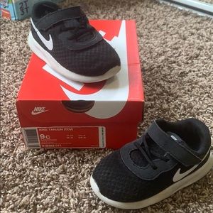 Toddler Nike running shoes